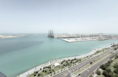 Apartment - 2 Bedrooms - 4 Bathrooms for rent in Al Reef Tower - Corniche Road - Abu Dhabi