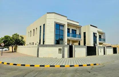 Villa - 5 Bedrooms - 7 Bathrooms for sale in Al Mowaihat 2 - Al Mowaihat - Ajman