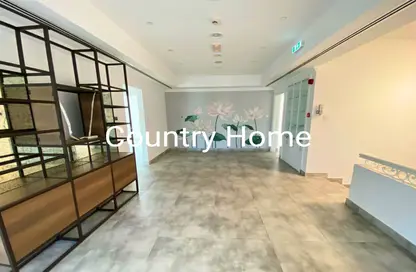 Villa - Studio - 5 Bathrooms for rent in Umm Suqeim 2 Villas - Umm Suqeim 2 - Umm Suqeim - Dubai