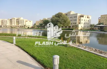 شقة - 2 غرف نوم - 2 حمامات للبيع في بناية 11 - قرية الياسمين - رأس الخيمة