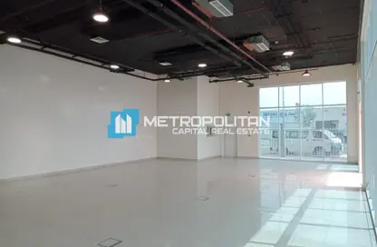 Show Room - Studio - 2 Bathrooms for rent in M-3 - Mussafah Industrial Area - Mussafah - Abu Dhabi