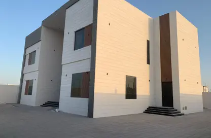 فيلا - 8 غرف نوم - 8 حمامات للايجار في مدينة الرياض - أبوظبي