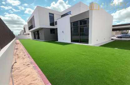 Villa - 4 Bedrooms - 6 Bathrooms for rent in Tilal Al Furjan - Al Furjan - Dubai