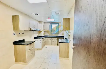 شقة - 2 غرف نوم - 3 حمامات للايجار في جميرا جاردن سيتي - السطوة - دبي