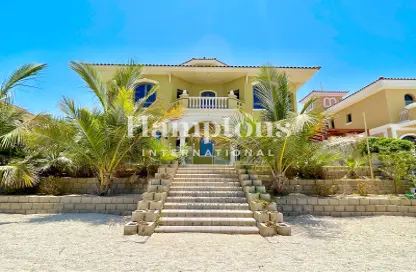Villa - 5 Bedrooms - 6 Bathrooms for sale in Frond E - Garden Homes - Palm Jebel Ali - Dubai
