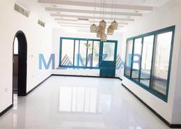 Empty Room image for: Villa - 6 bathrooms for rent in Khalidiya Street - Al Khalidiya - Abu Dhabi, Image 1