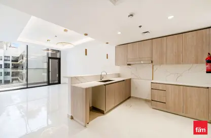 شقة - 2 غرف نوم - 2 حمامات للايجار في ماس ريزيدنس - منطقة 11 - قرية جميرا الدائرية - دبي