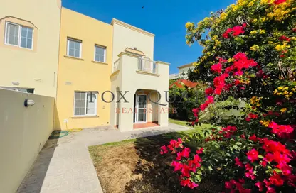 Villa - 2 Bedrooms - 3 Bathrooms for rent in Springs 8 - The Springs - Dubai