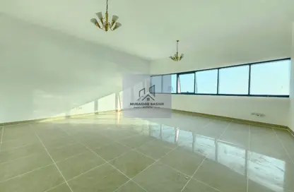 شقة - 2 غرف نوم - 3 حمامات للايجار في C برج بن حم - أبراج بن حم - التعاون - الشارقة