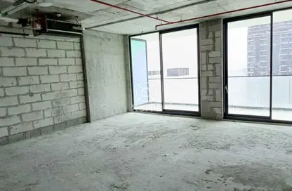 Office Space - Studio - 1 Bathroom for rent in Binghatti Azure - Jumeirah Village Circle - Dubai