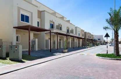 Villa - 5 Bedrooms - 6 Bathrooms for sale in Arabian Style - Al Reef Villas - Al Reef - Abu Dhabi