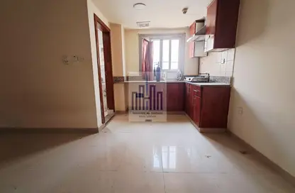 Apartment - Studio - 1 Bathroom for rent in Muwailih Building - Muwaileh - Sharjah