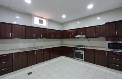Apartment - 2 Bedrooms - 2 Bathrooms for rent in Mohamed Bin Zayed City - Abu Dhabi