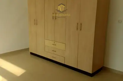 شقة - غرفة نوم - 2 حمامات للايجار في المجرة - الشرق - الشارقة