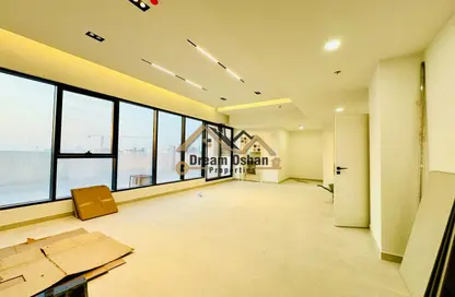 Apartment - 2 Bedrooms - 3 Bathrooms for rent in Al Amir Abdullah Building - Al Warsan 4 - Al Warsan - Dubai Apartment - 2 Bedrooms - 3 Bathrooms for rent in Al Amir Abdullah Building - Al Warsan 4 - Al Warsan - Dubai