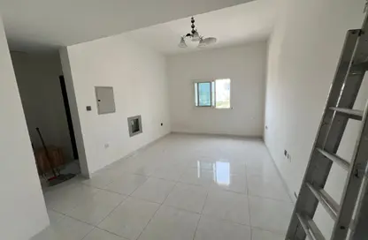 Apartment - 2 Bedrooms - 1 Bathroom for rent in Ajman Corniche Residences - Ajman Corniche Road - Ajman