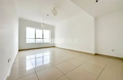 شقة - غرفة نوم - 2 حمامات للايجار في V3 - (JLT) مجمع V - أبراج بحيرة الجميرا - دبي شقة - غرفة نوم - 2 حمامات للايجار في V3 - (JLT) مجمع V - أبراج بحيرة الجميرا - دبي