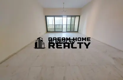 Apartment - 3 Bedrooms - 4 Bathrooms for rent in Zakhir Tower 1 - Zakhir Towers - Al Taawun - Sharjah