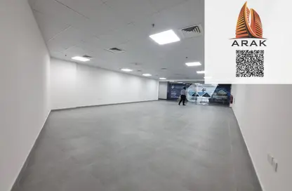 متجر - استوديو - 1 حمام للايجار في عجمان كزيك تاورز - الراشدية 1 - الراشدية - عجمان