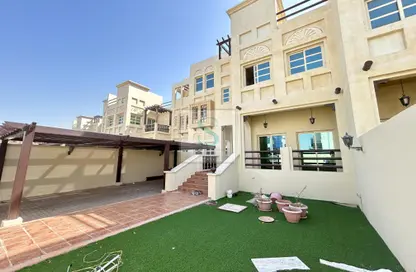 Villa - 5 Bedrooms - 7 Bathrooms for rent in Al Nahyan Camp - Abu Dhabi