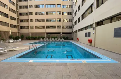 Apartment - 2 Bedrooms - 2 Bathrooms for rent in Silver Sands 1 - Mankhool - Bur Dubai - Dubai
