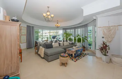 Apartment - 3 Bedrooms - 4 Bathrooms for sale in Trident Waterfront - Dubai Marina - Dubai