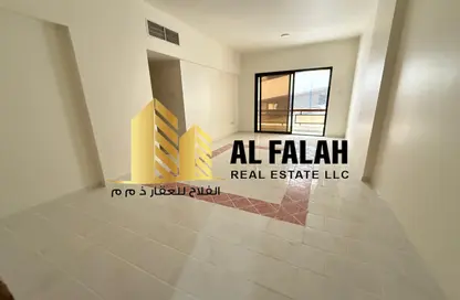 شقة - 2 غرف نوم - 1 حمام للايجار في شارع جمال عبد الناصر - المجاز - الشارقة