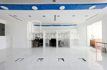 مكتب - استوديو للايجار في القلعة - الخليج التجاري - دبي