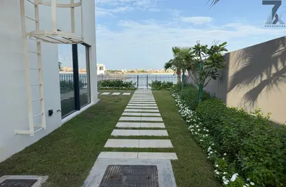 Townhouse - 3 Bedrooms - 5 Bathrooms for sale in Falcon Island South - Falcon Island - Al Hamra Village - Ras Al Khaimah
