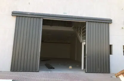 مستودع - استوديو - 1 حمام للايجار في الجرف الصناعية 2 - الجرف الصناعية - عجمان