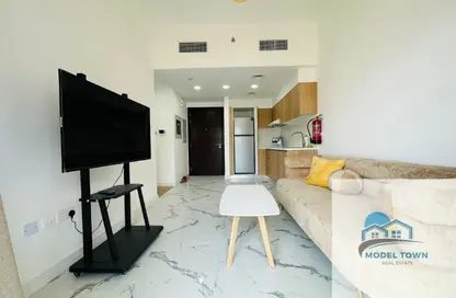 Apartment - 1 Bedroom - 1 Bathroom for rent in Oasis 2 - Oasis Residences - Masdar City - Abu Dhabi