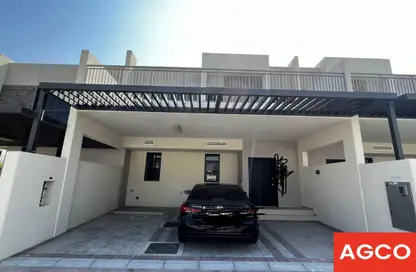 Outdoor Building image for: Townhouse - 3 Bedrooms - 5 Bathrooms for rent in Zinnia - The Roots DAMAC Hills 2 - Damac Hills 2 - Dubai, Image 1