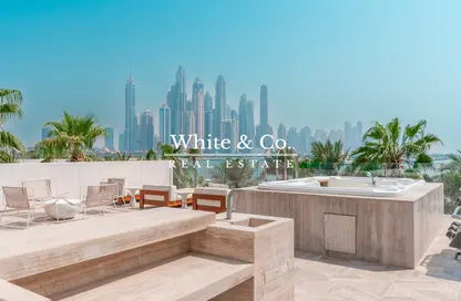 Villa - 4 Bedrooms - 5 Bathrooms for sale in FIVE Palm Jumeirah - Palm Jumeirah - Dubai
