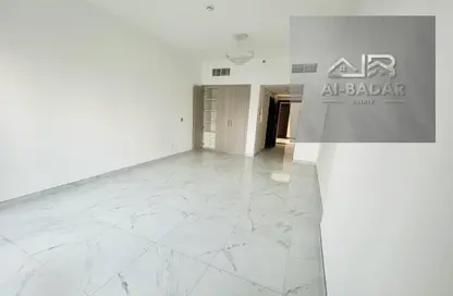 Empty Room image for: Apartment - 1 Bathroom for rent in District 11 - Jumeirah Village Circle - Dubai, Image 1