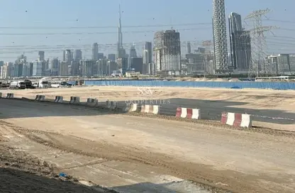 High ROI | Facing Lagoon | Ready | Spacious Retail