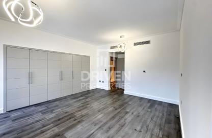 Apartment - 1 Bedroom - 2 Bathrooms for rent in South Ridge 2 - South Ridge - Downtown Dubai - Dubai