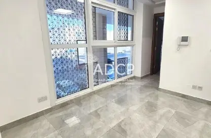 Office Space - Studio - 1 Bathroom for rent in Al Shahama - Abu Dhabi