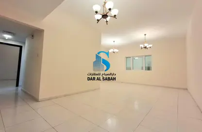شقة - 2 غرف نوم - 3 حمامات للايجار في شارع تالياتلا ​ - النهدة - الشارقة