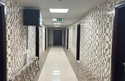 Labor Camp - Studio - 7+ Bathrooms for rent in Al Sajaa S - Al Sajaa - Sharjah