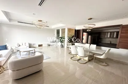 Townhouse - 4 Bedrooms - 5 Bathrooms for rent in Eleganz by Danube - Jumeirah Village Circle - Dubai