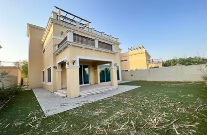 Villa - 4 Bedrooms - 4 Bathrooms for sale in Legacy Nova Villas - Jumeirah Park - Dubai