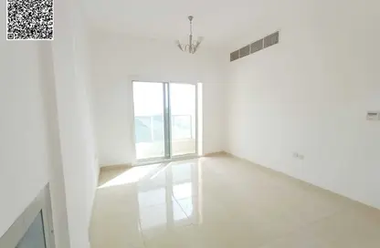 شقة - غرفة نوم - 2 حمامات للايجار في الجرف 3 - الجرف - عجمان وسط المدينة - عجمان شقة - غرفة نوم - 2 حمامات للايجار في الجرف 3 - الجرف - عجمان وسط المدينة - عجمان