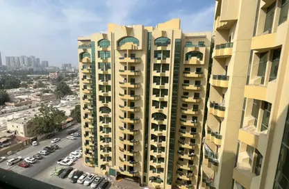 Apartment - 1 Bedroom - 2 Bathrooms for sale in Al Rashidiya Towers - Ajman Downtown - Ajman