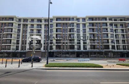 Apartment - 2 Bedrooms - 3 Bathrooms for sale in Holland Gardens - Town Square - Dubai