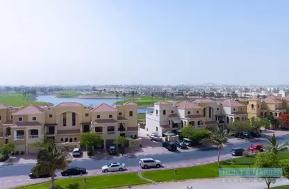 شقة - 2 غرف نوم - 3 حمامات للايجار في رويال بريز 3 - رويال بريز - قرية الحمرا - رأس الخيمة