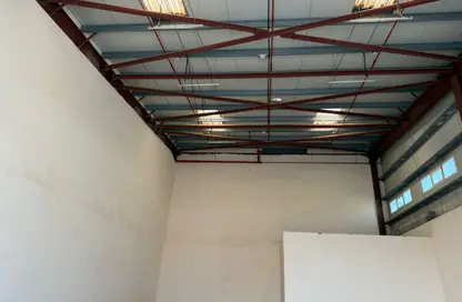 Warehouse - Studio for rent in Al Sajaa Industrial - Al Sajaa - Sharjah