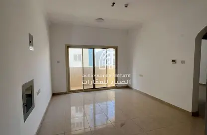 شقة - غرفة نوم - 2 حمامات للايجار في القليعة - الشرق - الشارقة