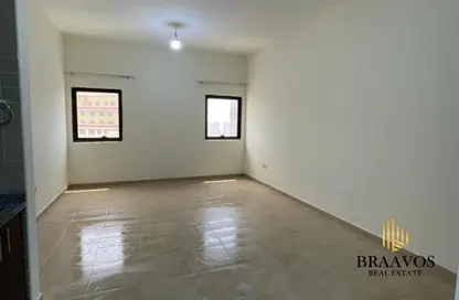 Apartment - Studio - 1 Bathroom for sale in Silicon Gates 1 - Silicon Gates - Dubai Silicon Oasis - Dubai