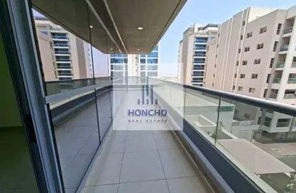 Apartment - 2 Bedrooms - 3 Bathrooms for rent in Jumeirah Garden City - Al Satwa - Dubai