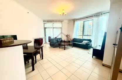 Apartment - 2 Bedrooms - 2 Bathrooms for rent in The Torch - Dubai Marina - Dubai